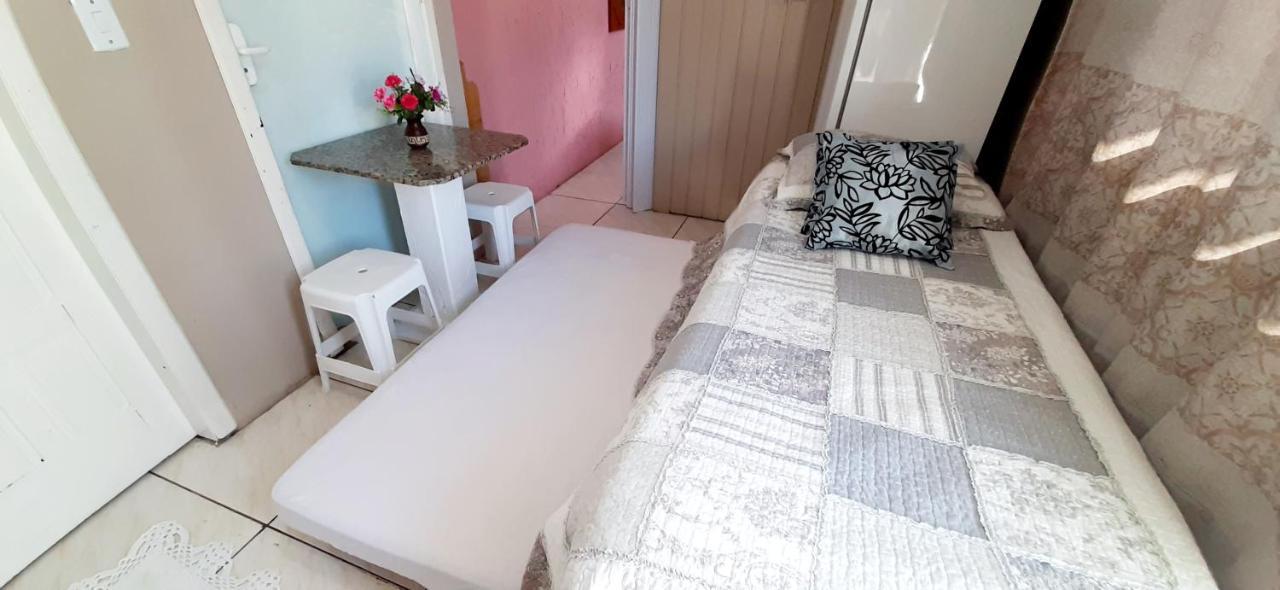 Kitnet K1 Em Torres-Rs - Na Mais Bela Praia Gaucha - Cozinha - Banheiro - Ar Condicionado - Smart Tv 32' - Wi-Fi - Anfitria Superhost No Bnb Ngoại thất bức ảnh