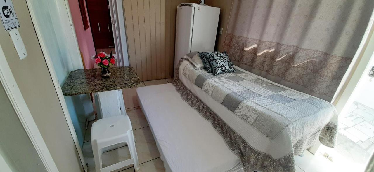 Kitnet K1 Em Torres-Rs - Na Mais Bela Praia Gaucha - Cozinha - Banheiro - Ar Condicionado - Smart Tv 32' - Wi-Fi - Anfitria Superhost No Bnb Ngoại thất bức ảnh